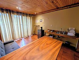 Miztli Lodge & Adventures