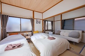 Mikazuki Aoto