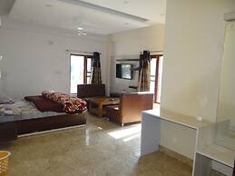 Hotel Paras Una
