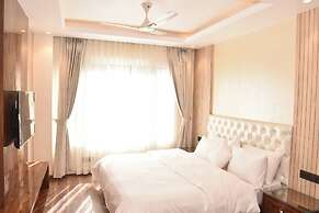 THE CEDAR VILLA
