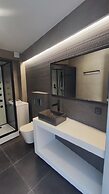 Summertime Signature Suites