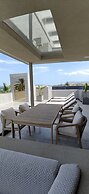 Summertime Signature Suites