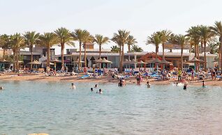 Hostgool Beach Chalets Mirage Bay Resort & aqua park