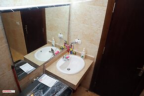 Hostgool Beach Chalets Mirage Bay Resort & aqua park