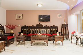 Jimmy Pyramids Hotel