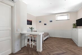 Cyrus&Janus flats