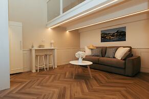Cyrus&Janus flats