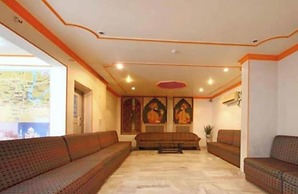 Goroomgo Viren Pacific Agra