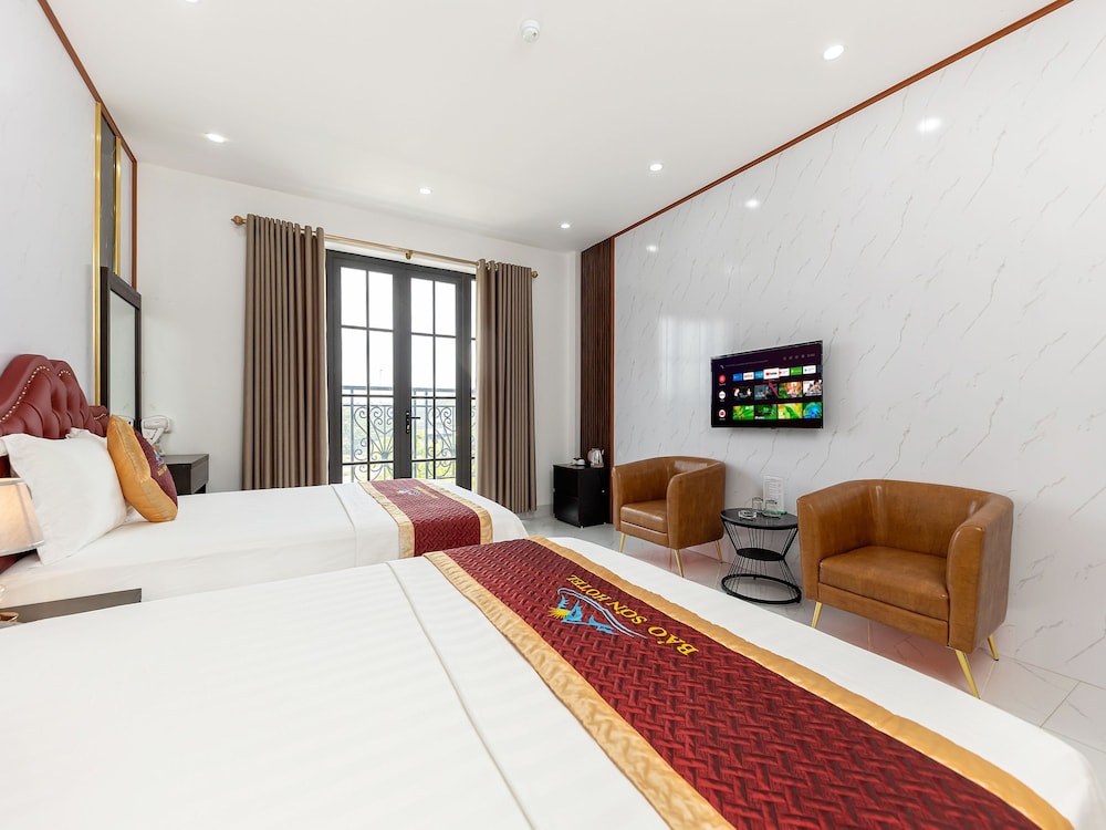 OYO 1238 Bao Son Hotel