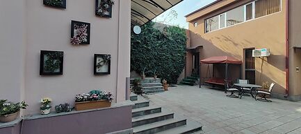 Areg boutique hotel
