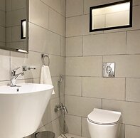 Kease Nafal C-4 Royal touch  AZ46