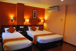 Luxe Inn Boutique Hotel