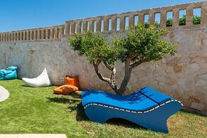 DON LEONARDO PRIVATE POOL VILLAS
