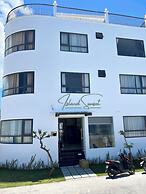 Island Sunset Hotel