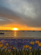 Island Sunset Hotel