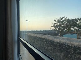 Island Sunset Hotel