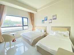 Island Sunset Hotel