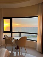 Island Sunset Hotel