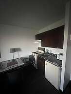 641 Grill & Motel