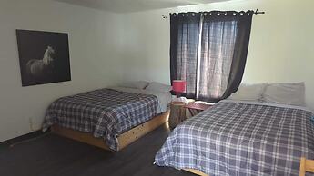 641 Grill & Motel