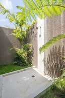 Villa The Kayu by GORO
