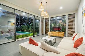 Villa The Kayu by GORO