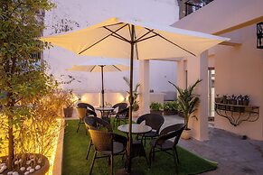 BedChambers Serviced Apartments Sector40