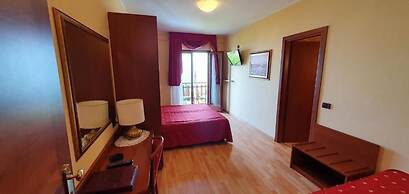 Hotel Diana