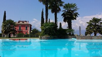 Hotel Diana