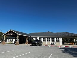 Makgadikgadi Lodge