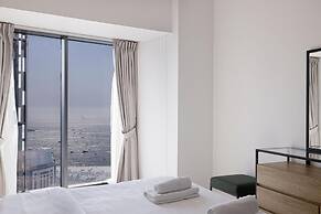 Stunning 1-bed in the Iconic Cayan Tower