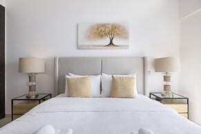 Stunning 1-bed in the Iconic Cayan Tower