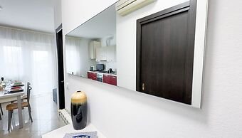 Esperia Apartment by Ca-sa Check