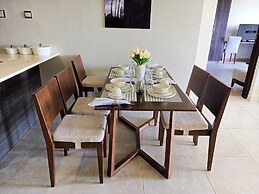 Luxury Oceanline Beachfront Apartments