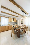 Velonis Villas