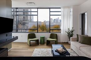Smithe House
