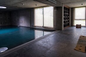 Oceana Suites Be House