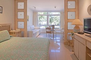 Oceana Suites Green Park