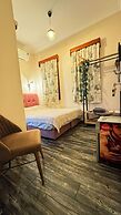 Callisto Pub & Kitchen & Hotel