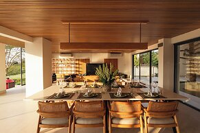 Villa Avocagolf Uluwatu by Nakula