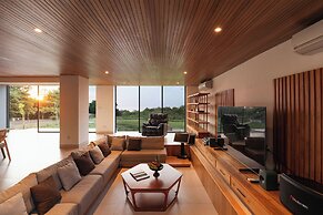 Villa Avocagolf Uluwatu by Nakula