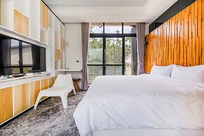 Han Yan Hill Hotel