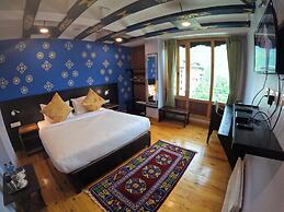 Hotel Damisa