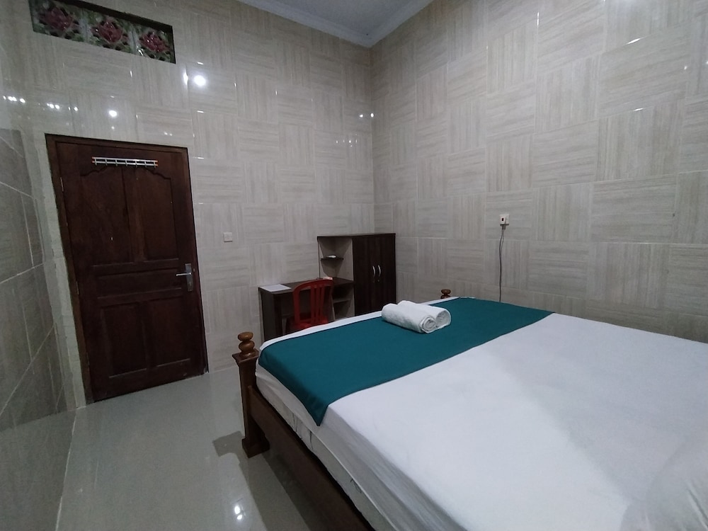 Bukit Sion Room & Tour