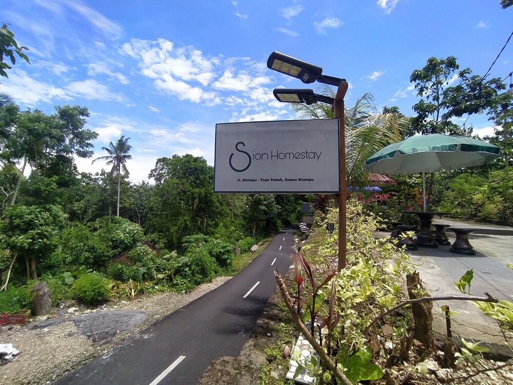 Bukit Sion Room & Tour