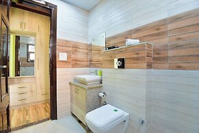 BedChambers Service Apartments Sector 38