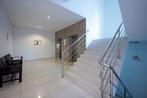New Nordic Atrium by Apartwell