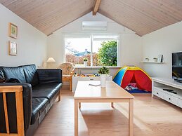 8 Person Holiday Home in Grenaa