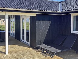 10 Person Holiday Home in Idestrup