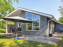 6 Person Holiday Home in Logstor